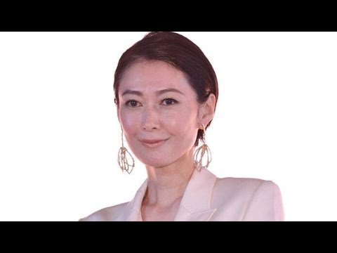 田丸麻紀、愛車ポルシェの充電中ショット公開「かっこいい」「スタイリッシュ」