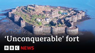 India’s centuries-old ‘unconquerable’ sea fort - BBC News