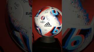 SZIASZTOK!LÉGYSZIVES OLVASSÁTOK EL!!!