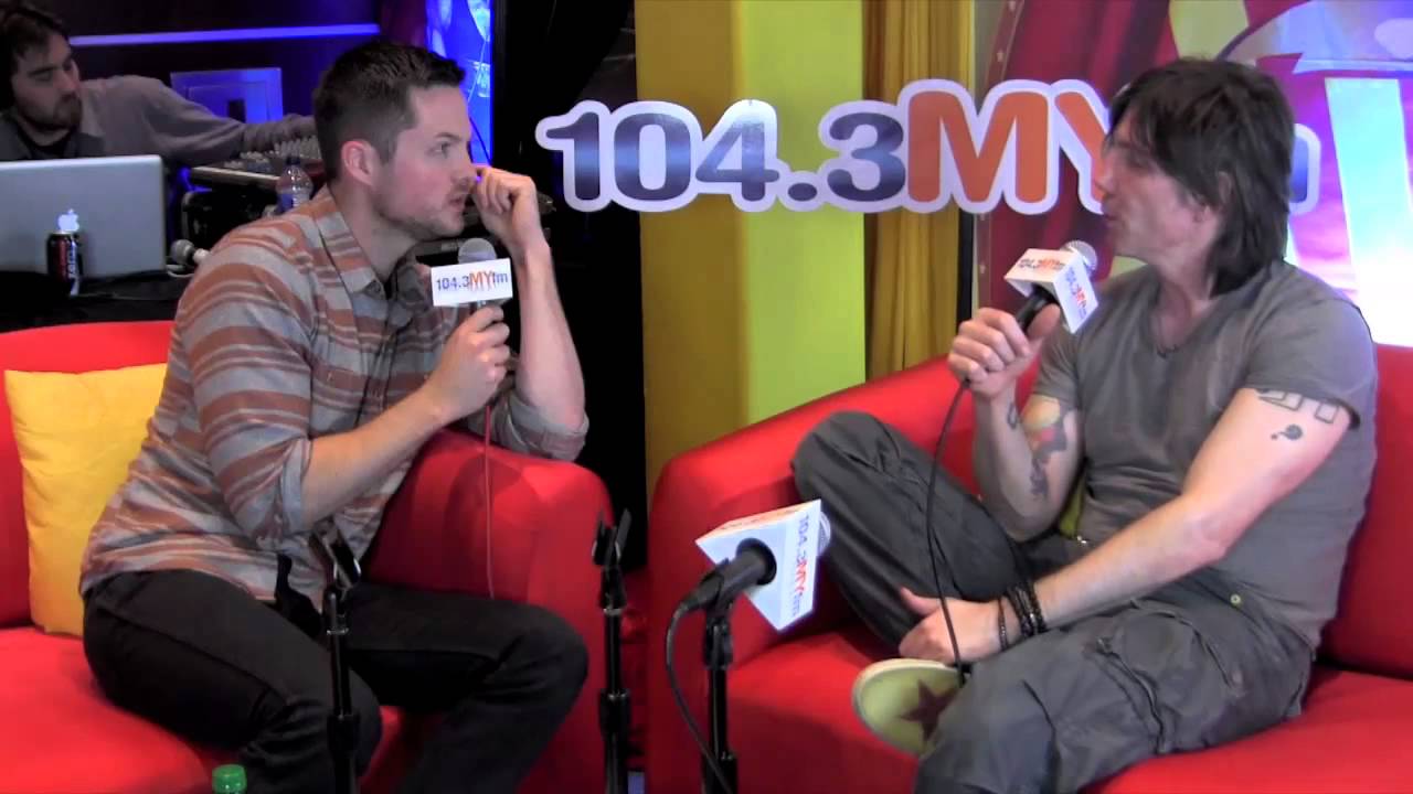 Johnny Rzeznik of the Goo Goo Dolls Backstage At The Grammys With MYfm's Damien Fahey