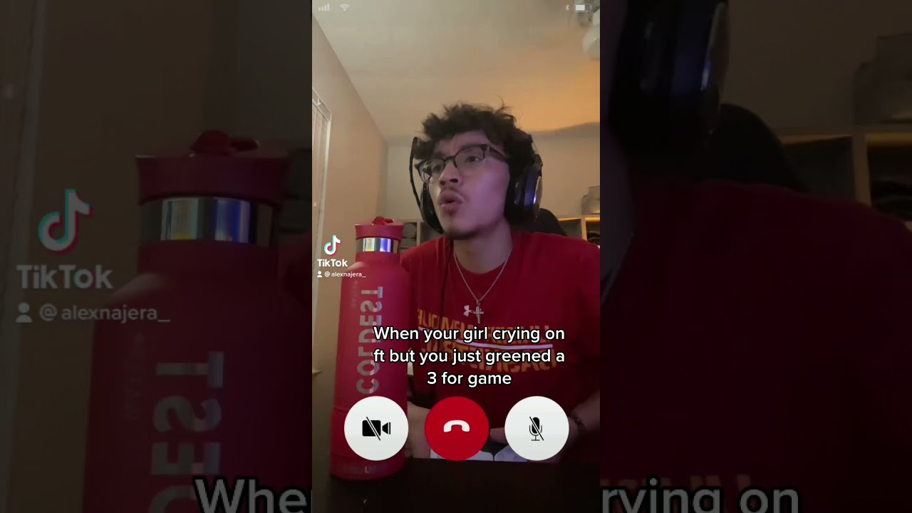 When Your Girl S Crying On Ft But You Green A 3 For Game