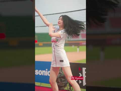 Rakuten Girls｜儷軒《勝利飛船》｜20240427 #rakutenmonkeys #sohots #cheerleader