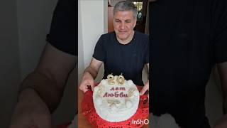 Торт "Рафаэлло ", очень нежный и воздушный. Tarta "Rafaello ",muy suave y esponjoso.