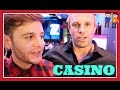 Un gars une fille - au casino - YouTube