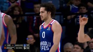 17.01.2020 / Anadolu Efes - LDLC Asvel / Shane Larkin