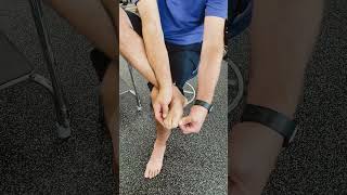 Better foot health through toe mobility.#mobility#flexibility#stretching#toepain#footpainrelief