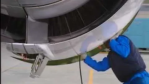 Airbus A330 GE CF6 Engine   Closing of the Thrust Reverser Cowl Doors