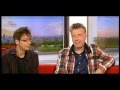 Capture de la vidéo The Undertones Mickey Bradley & Damian O'neill Chat On Bbc Breakfast Tv 5/07/13.