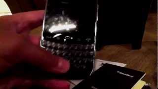 Unboxing Blackberry Bold 9900 screenshot 5