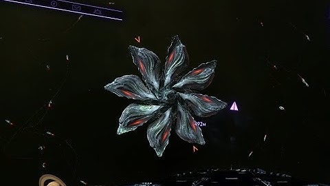 Elite Dangerous: Stealing a Thargoid Probe
