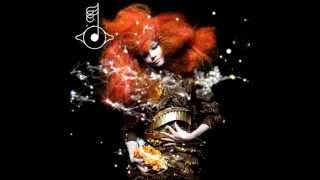 Video thumbnail of "Björk - Virus - Biophilia"