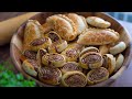 كليجة عراقية بحشوة التمر والمرتوخة الاشورية | Iraqi Kliecha with dates and Assyrian martokha