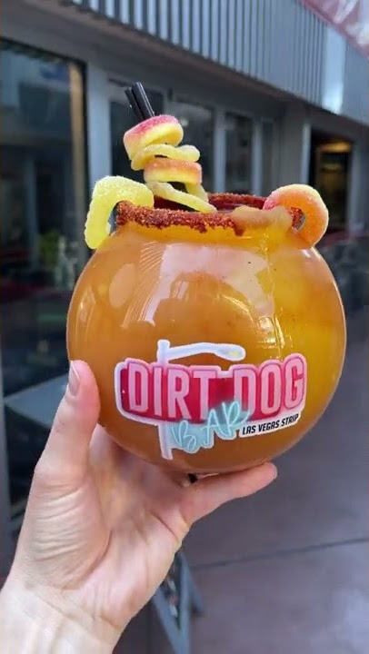 The BEST hot dog on the Las Vegas Strip