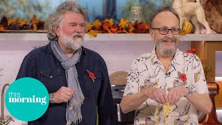 The Hairy Bikers Smoky Chilli Beef ‘Crumble’ | This Morning