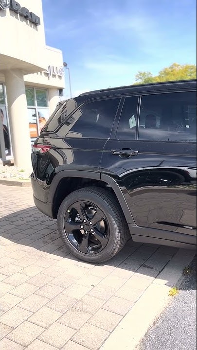 2023 jeep grand cherokee wireless charging