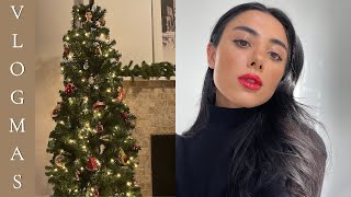NYC VLOGMAS 2022: GLOWY MAKEUP GRWM & DECORATING CHRISTMAS TREE!