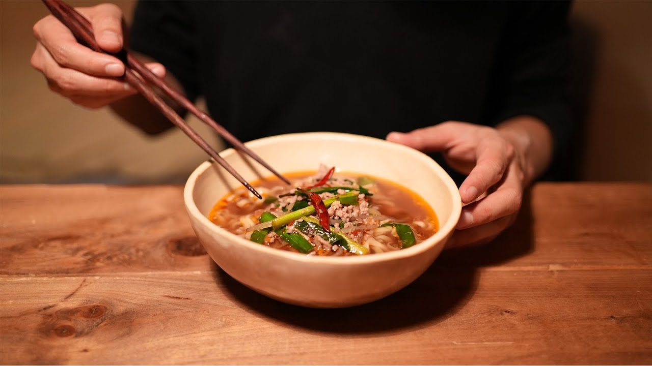 深夜に自家製ラーメンを作りました。【一人暮らしの日常#160】