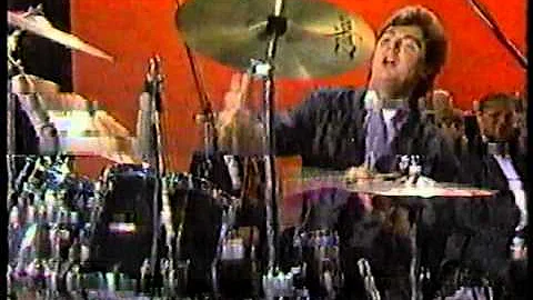 Daryl Somers sings, tap dances and drums with the ...