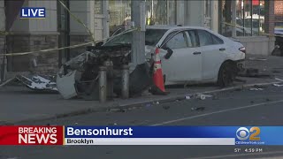 2 killed in car crash in Brooklyn