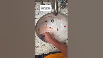 Thumbnail of Eating Lunch While Cleaning Crime Scenes