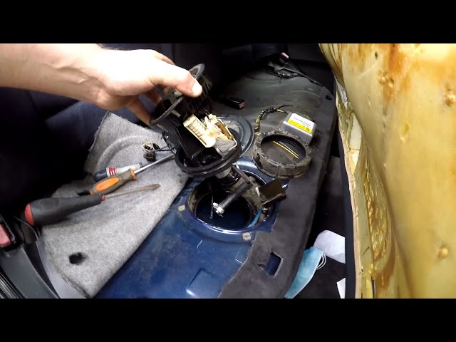 BMW e36 325 tds : Changer la pompe de gavage (pré-pompe, unité d ...