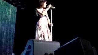 Nelly Furtado - Try live