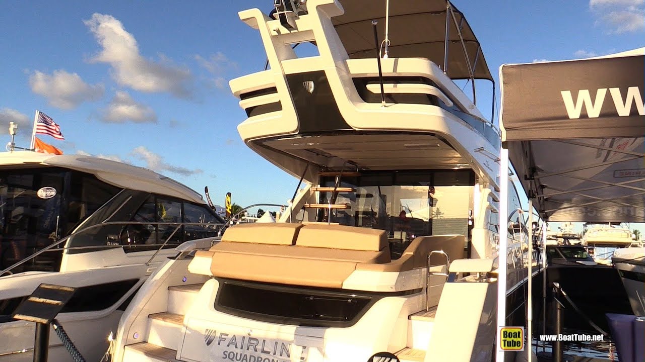 walkaround boats for sale 2019 Fairline Squadron 53 Luxury Yacht - Deck Interior Walkaround - 2018 Fort Lauderdale Boat Show