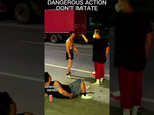Chinese kung fu, actual street fighting, please do not imitate dangerous moves. class=