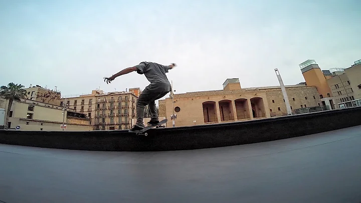 GoPro: George Rea - Barcelona, Spain 10.13.15 - Sk...