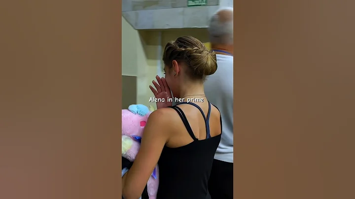 Her career was too short 😔#figureskating #alexandratrusova #annashcherbakova #iceskating #sports