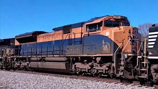 Fantastic 5 "Jersey Central Lines" #1071 trailing Norfolk Southern #4443 -#153 / NS #4416 - #153