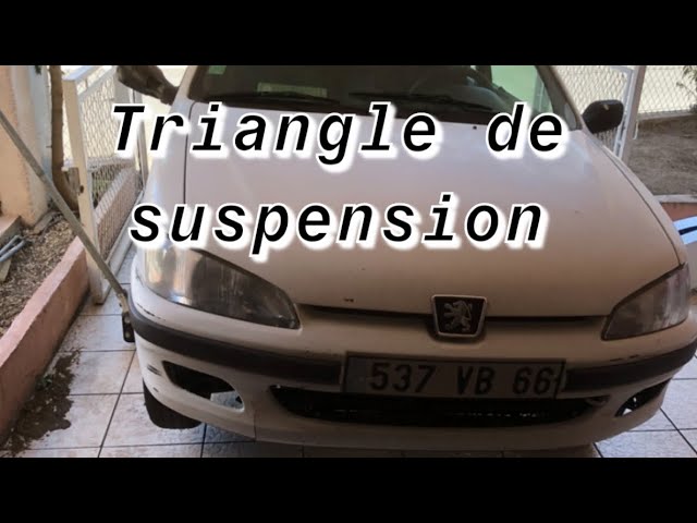 Remplacement // Triangle de suspension // Peugeot 106 1.5D