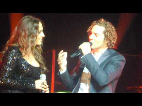 David Bisbal & Malú "Doy la vida" en el Royal Alber Hall. Londres. 26sept