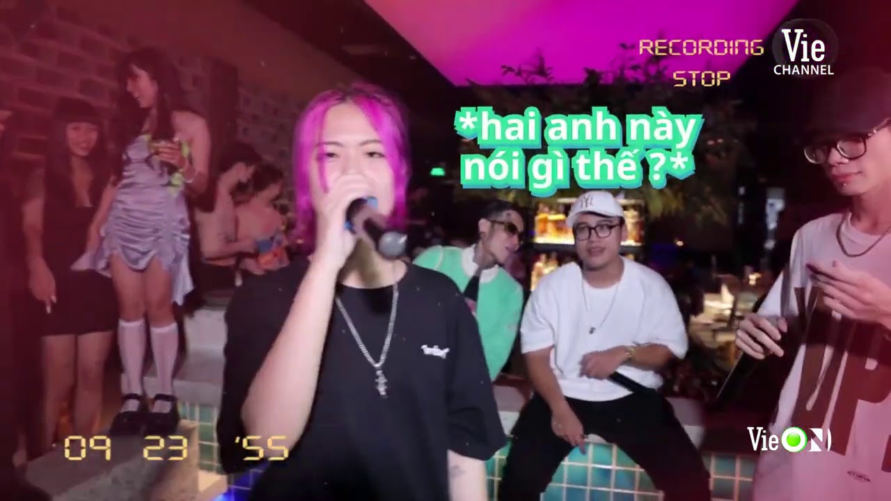 Chuyện Rap Việt: Mượn câu hát, MCK tỏ tình với TLinh thành công trước đoàn anh em | RAP VIỆT