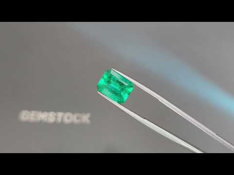 Unique Muzo Green emerald from Colombia in octagon cut 5.01 carats Video  № 2