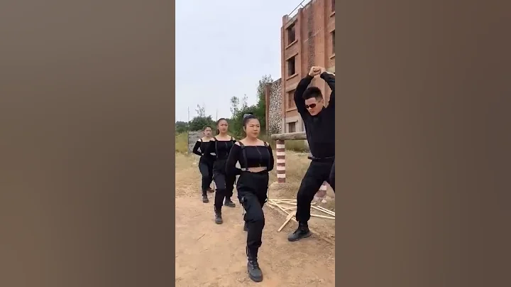 #tiktokviralboom #shorts  |  china army training girl | china girl army training shorts - DayDayNews