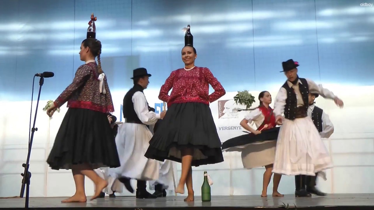 Mulatság Somogyban - Primula - Fót