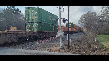 NS 212 Intermodal Taylors, SC w/GEVO AC leader