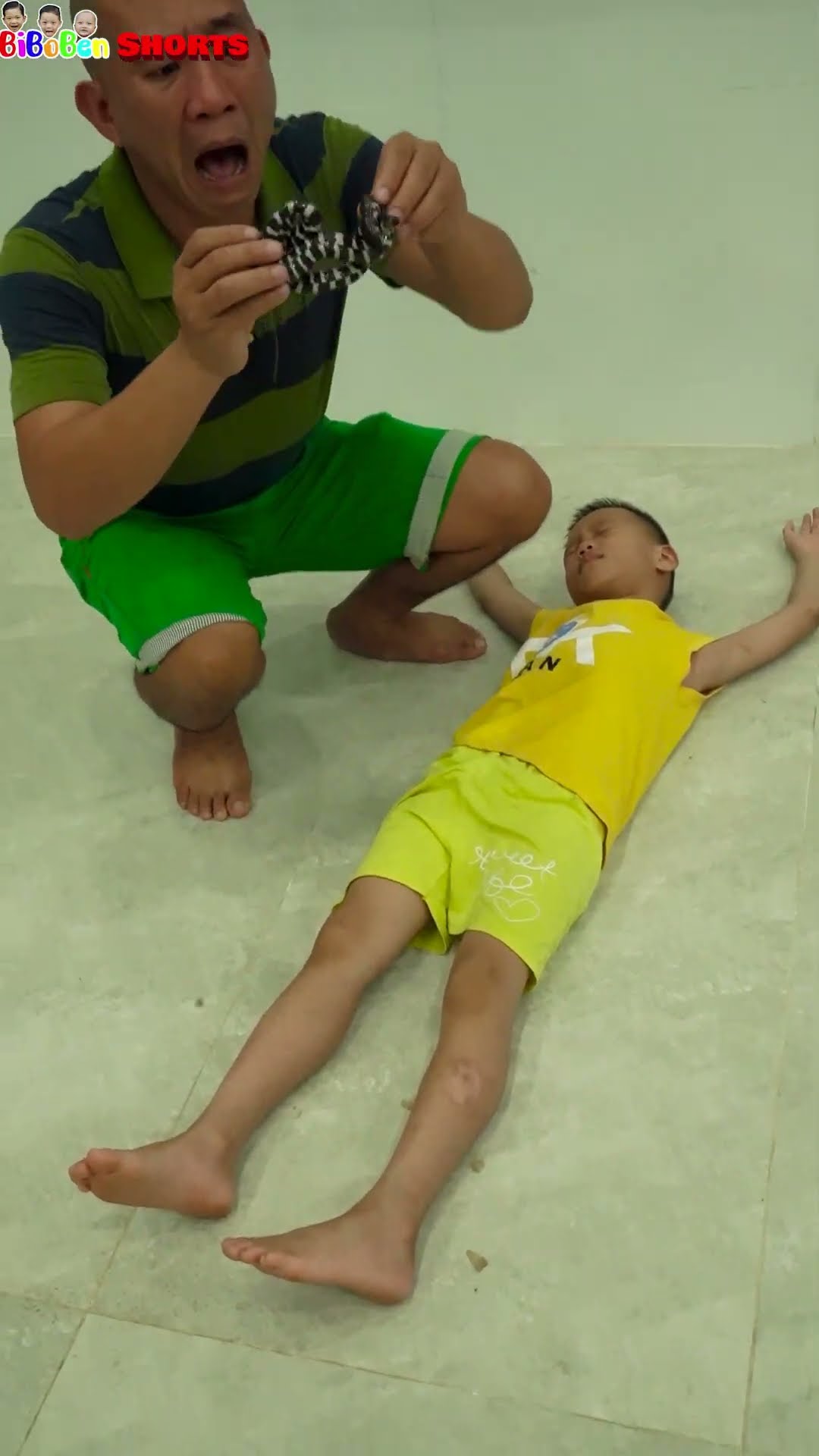 Give good | The Brother Saves His Brother | Người anh đã cứu em trai mình khỏi con rắn❤️