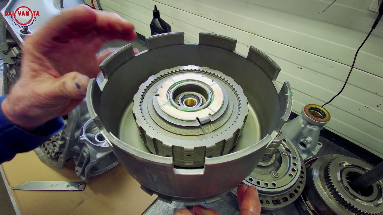 TH350 transmission repairs - YouTube