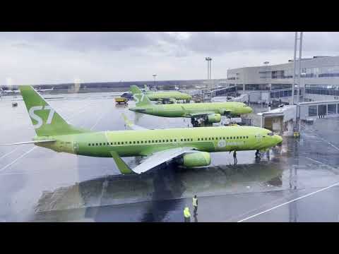 Video: Dab tsi airlines muab cov chav pw ntxiv?