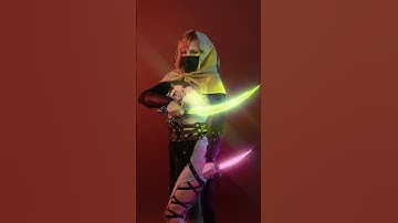 🤯🤩 Simple Glow Trick in #photoshop #photoshoptutorial #fyp #sword #glow #portrait