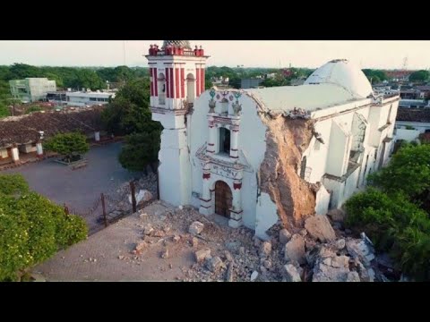 Photos show quake's destruction in Mexico