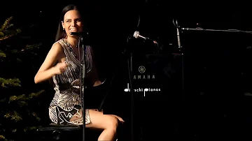 Ladyva's Epic Boogie Woogie Piano Performance at the International Boogie Nights Uster