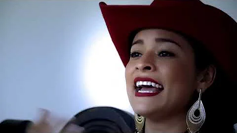 @LucyObregoso - Vaya Que Otra Se Lo Aguante  (VIDE...