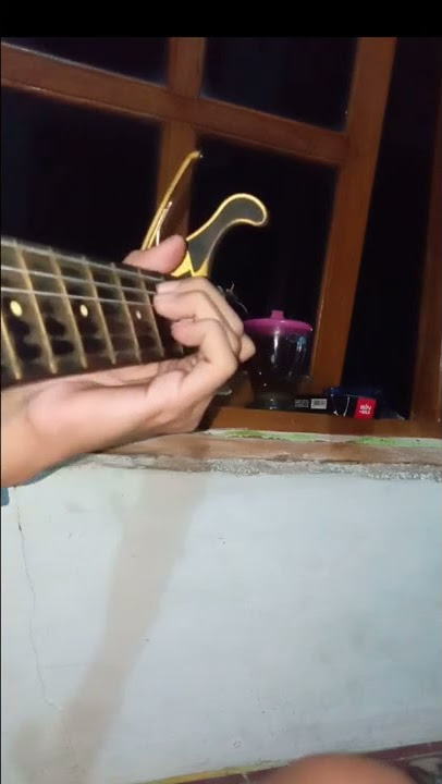 #TULUS Hati Hati Di Jalan //story wa 30 detik (cover gitar)