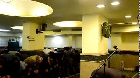تلاوة خاشعة للشيخ حاتم فريد في صلاة العشاء يوم 3\4\2015 بمسجد بلال