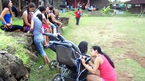 Rapanui young people hearing their indigenous music