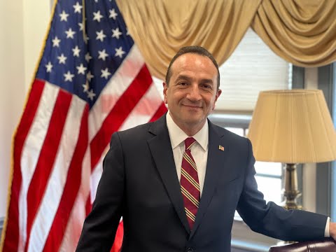 Tayfun Selen, First Turkish American Who Runs for Congress Has A Message for You