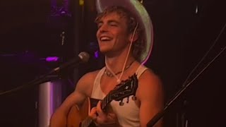 Ross Lynch & The Driver Era - Rumors - live & acoustic in London